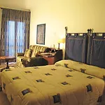 Umbra Hotel 3*