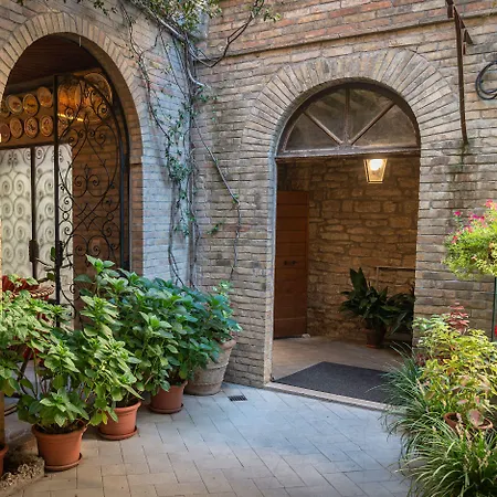 Umbra 3* Ассизи